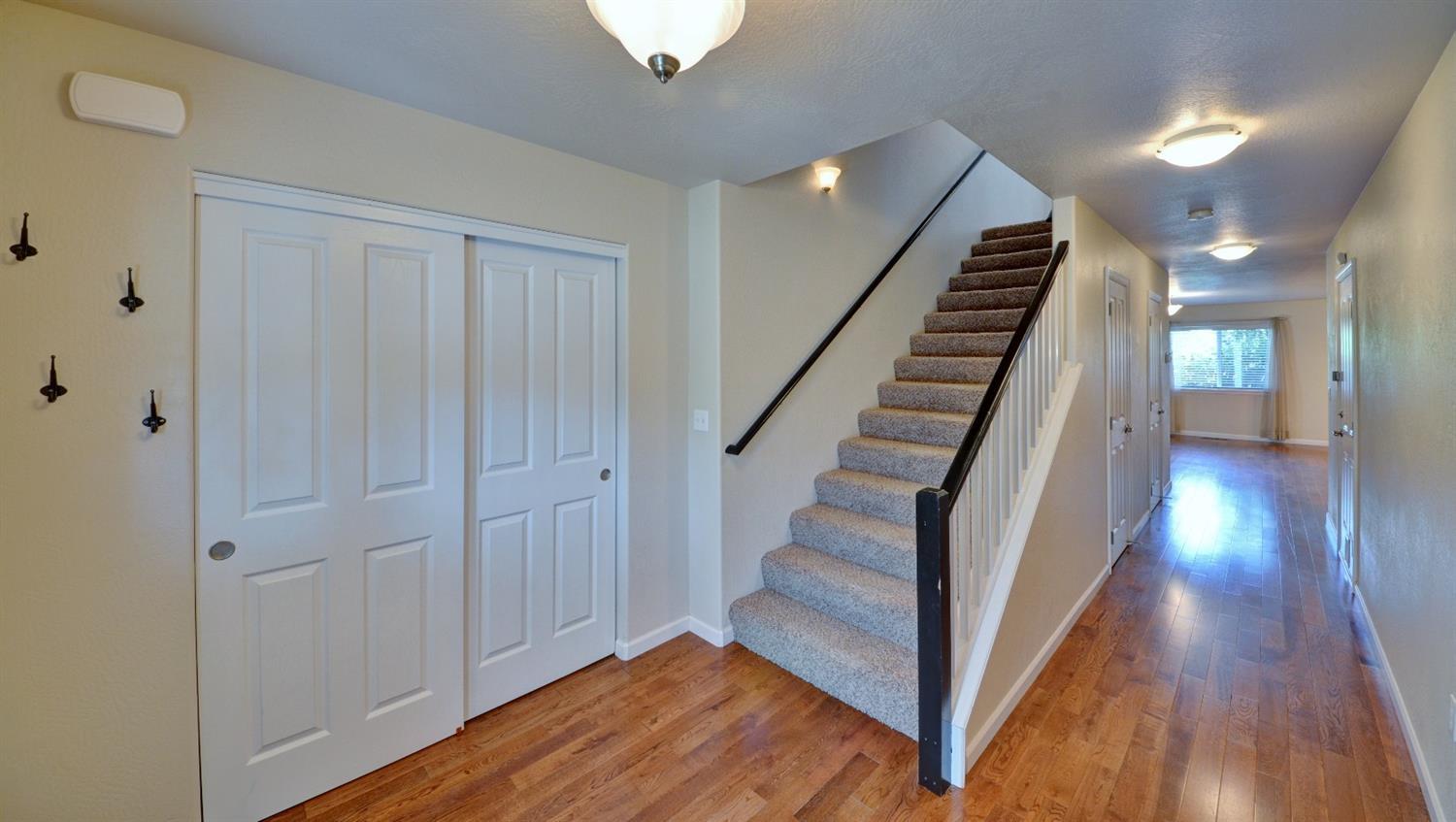324 Everett Way Talent, OR 97540 - Photo 12 of 35 Additional Photo