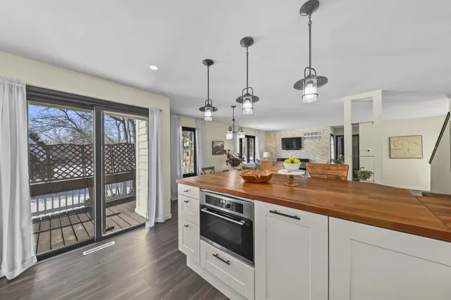 $450,000 | N81W13612 Wedge Court, Menomonee Falls, WI 53051