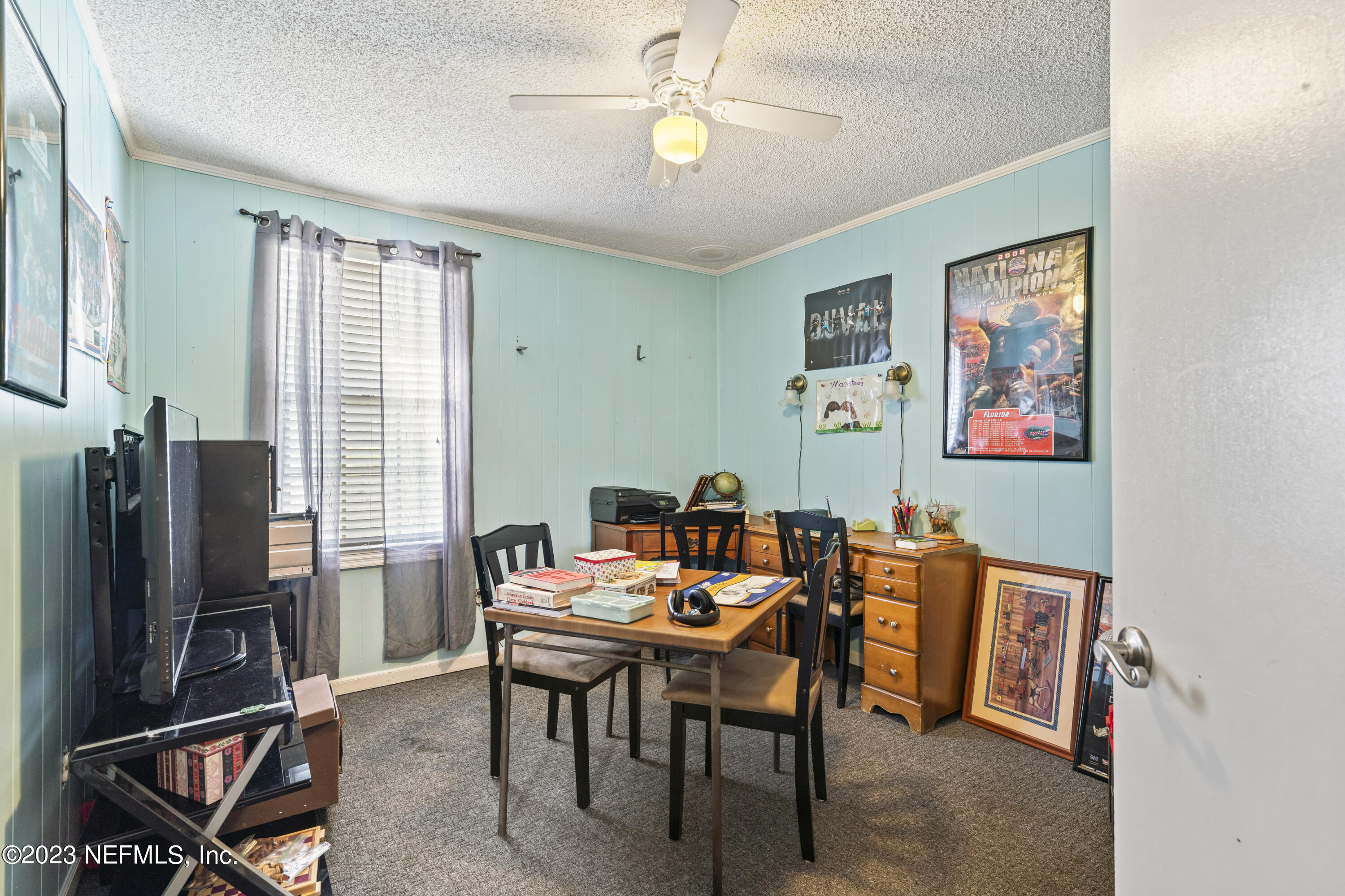7349 Oakridge Loop Glen St. Mary, FL 32040 - Photo 27 of 56 a view of a livingroom with furniture