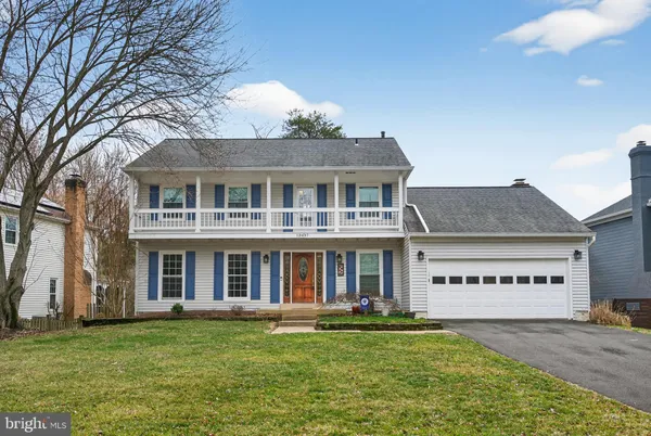 $925,000 | 13437 Melville Lane, Chantilly, VA 20151