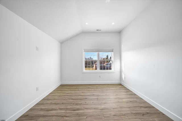 $874,900 | 17 East Golden Oak Lane, Beesleys Point, NJ 08223