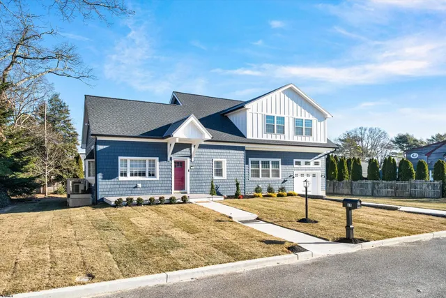 $874,900 | 17 East Golden Oak Lane, Beesleys Point, NJ 08223