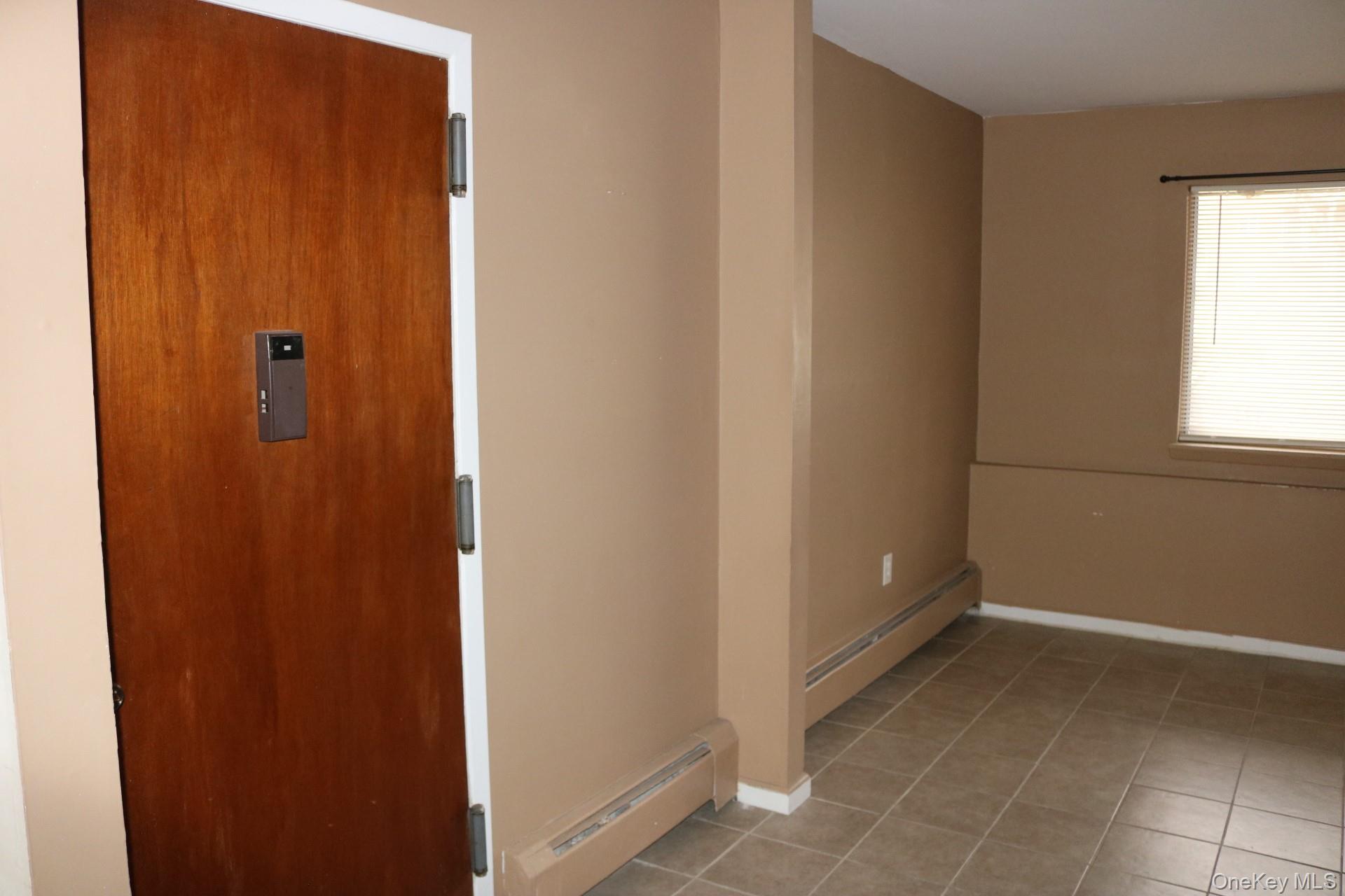 33 Tanager Road, Unit 3301 Monroe, NY 10950 - Photo 3 of 15 a view of an empty room