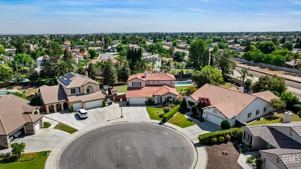 $619,000 | Undisclosed Address, Bakersfield, CA 93311