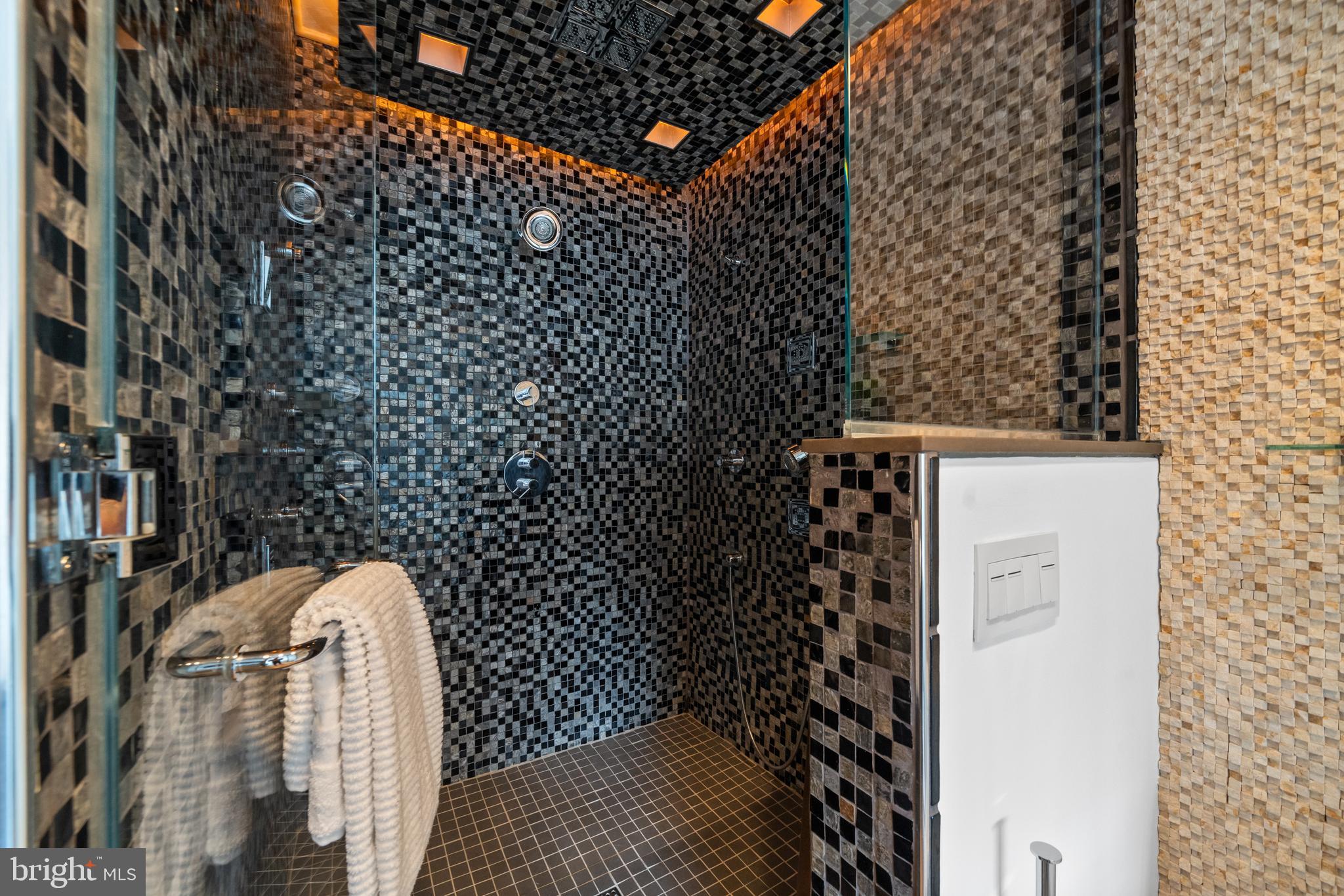 1625 Q Street Northwest, Unit 203 Washington, DC 20009 - Photo 19 of 33