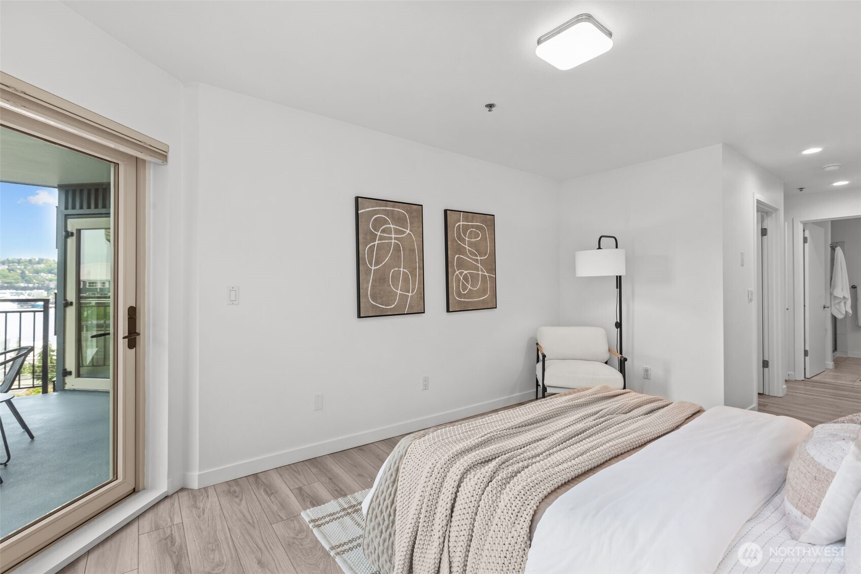 701 Galer Street, Unit 505 Seattle, WA 98109 - Photo 18 of 40