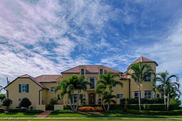 6005 West Riverside Drive Fort Myers, FL 33919 - Photo 18 of 24 a front view of house with yard and green space