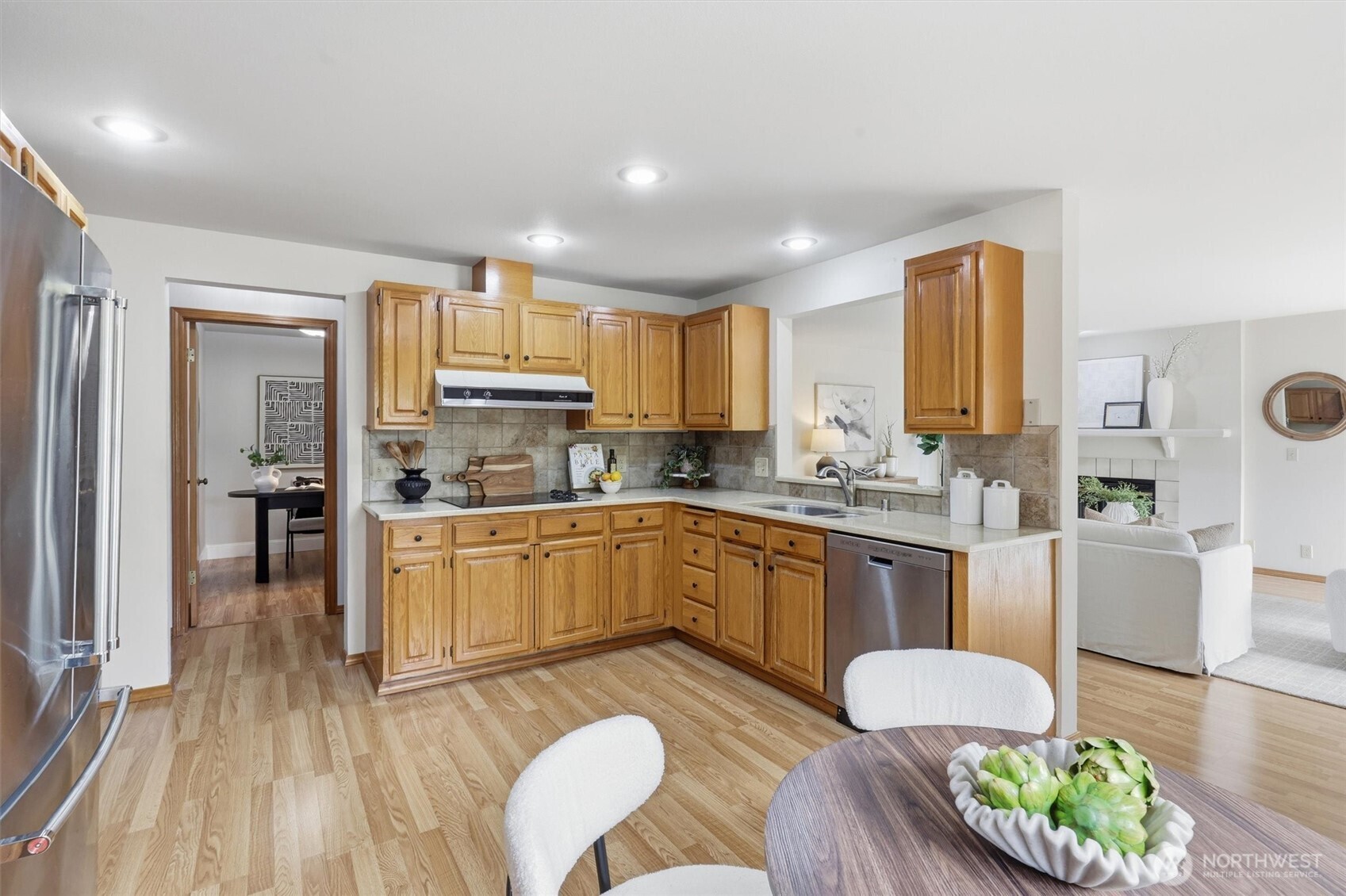 201 3rd Avenue North, Unit 317 Edmonds, WA 98020 - Photo 15 of 39