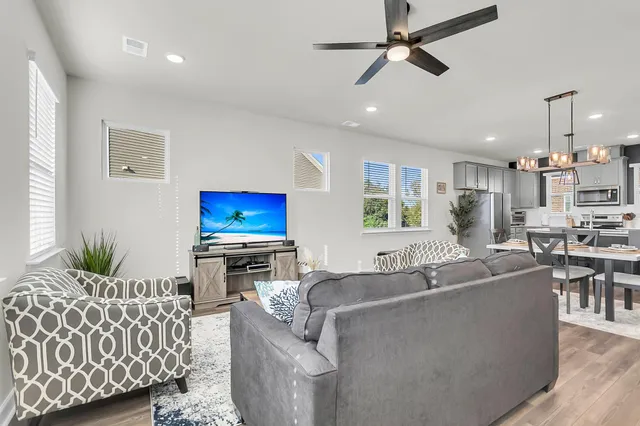 $2,750 | 681 McLernon Trace, Johns Island, SC 29455