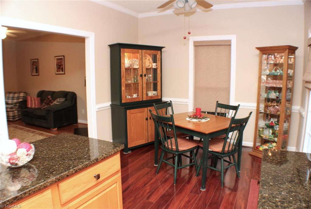 606 Old Farm Road Graham, NC 27253 - Photo 5 of 27 Gallery Image 5