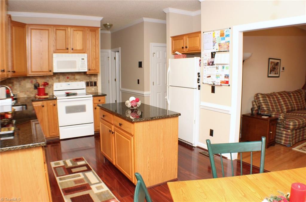 606 Old Farm Road Graham, NC 27253 - Photo 6 of 27 Gallery Image 6