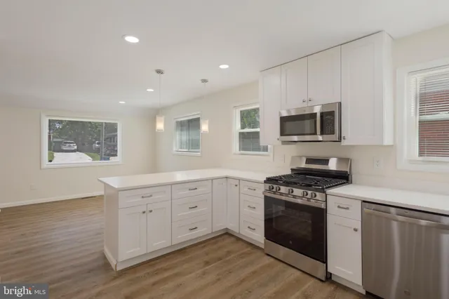 $3,200 | 12608 Farnell Drive, Silver Spring, MD 20906