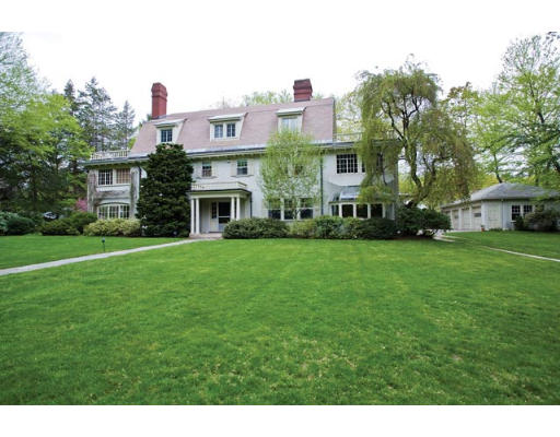 34 Spooner Road Brookline, MA 02467 - Photo 1 of 9 a front view of building with yard