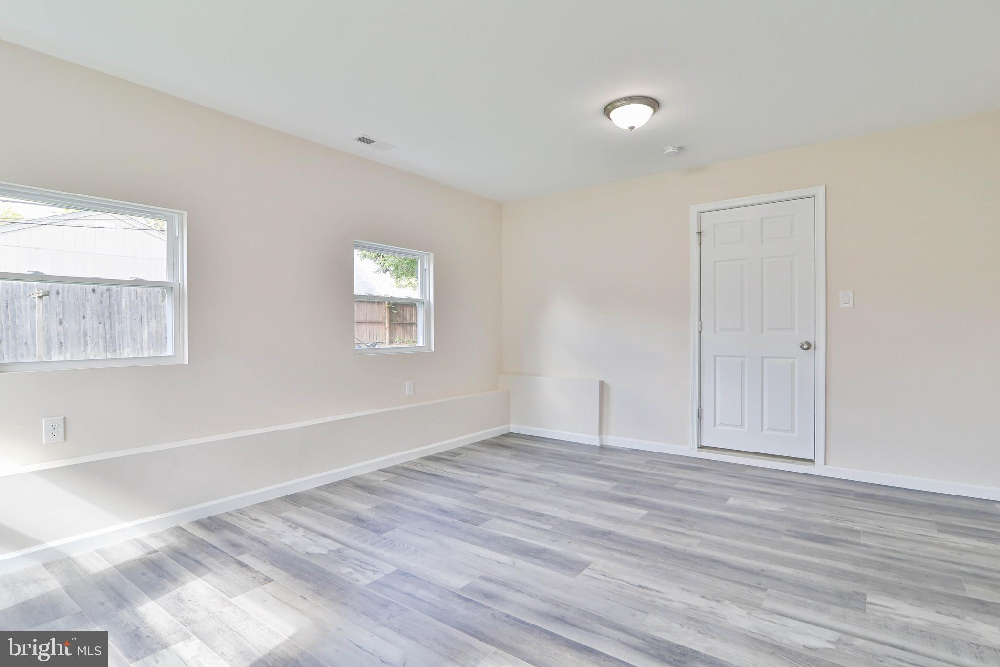 569 Elbridge Road Morrisville, PA 19067 - Photo 13 of 20 Gallery Image 13