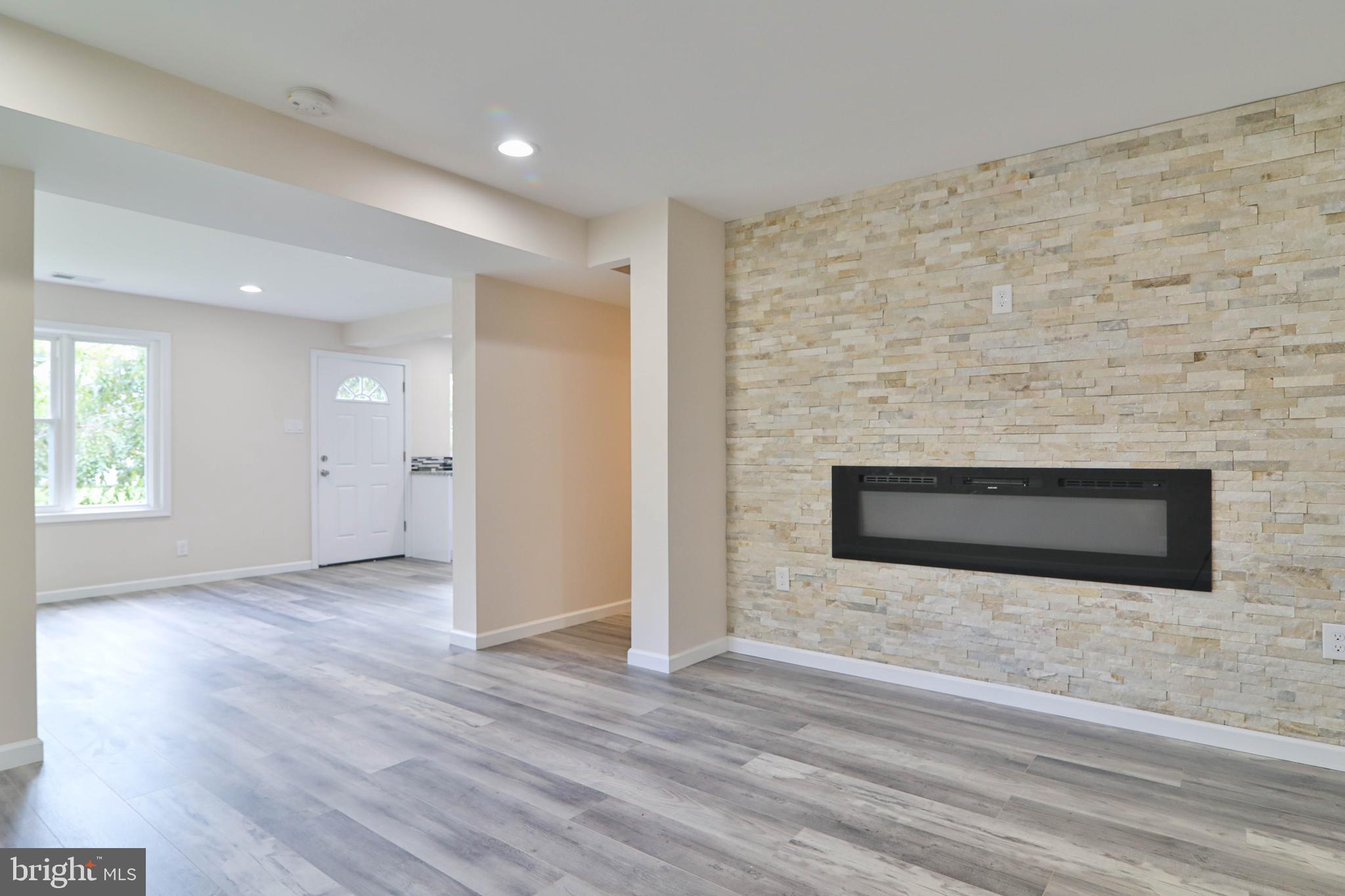 569 Elbridge Road Morrisville, PA 19067 - Photo 4 of 20 Gallery Image 4
