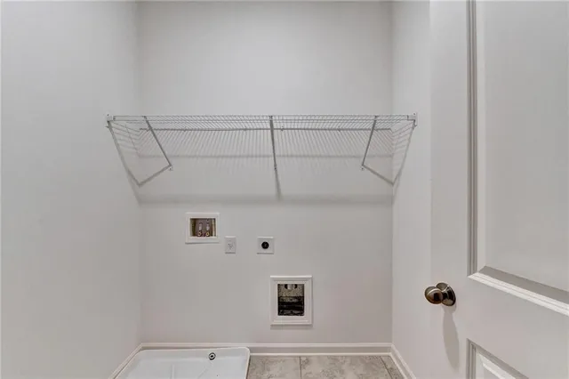 $3,000 | 477 Danville Avenue, Suwanee, GA 30024