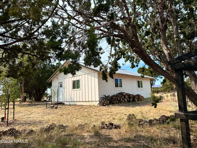 $850,000 | 12851 Townsend-Winona Road, Flagstaff, AZ 86004