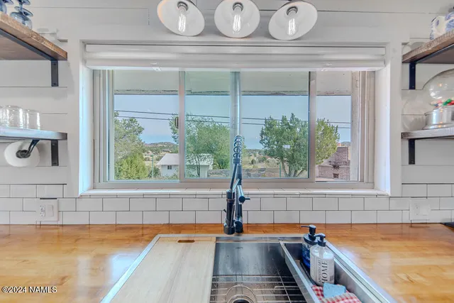 $850,000 | 12851 Townsend-Winona Road, Flagstaff, AZ 86004