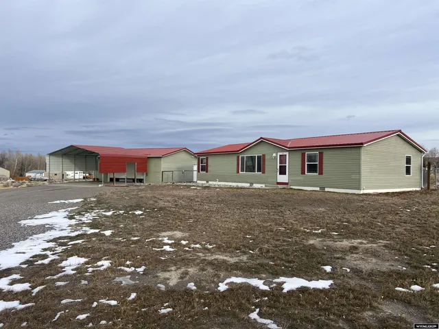 $289,000 | 55 Farview Circle, Riverton, WY 82501
