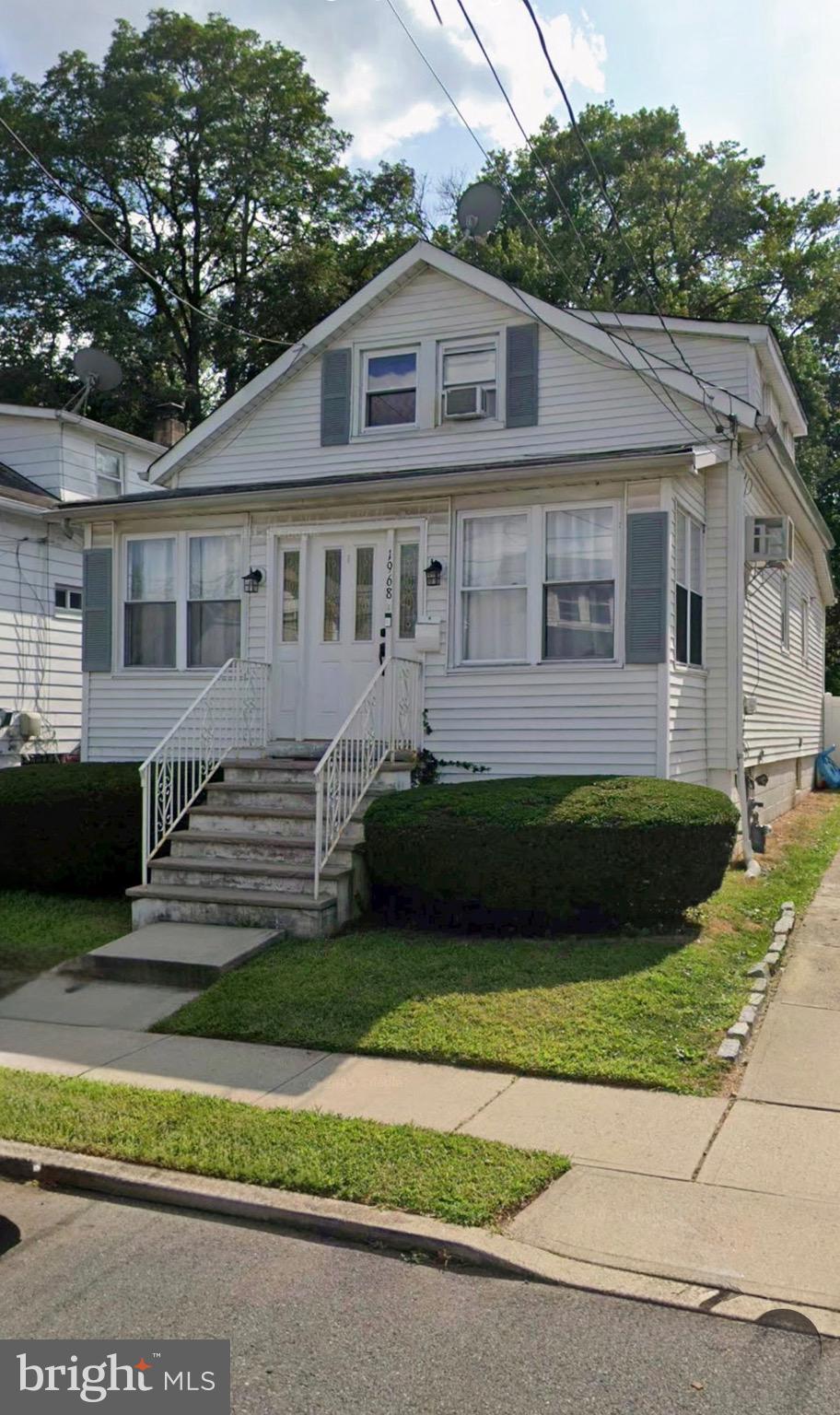 1968 William Street Union, NJ 07083 - Photo 3 of 43 Front of House