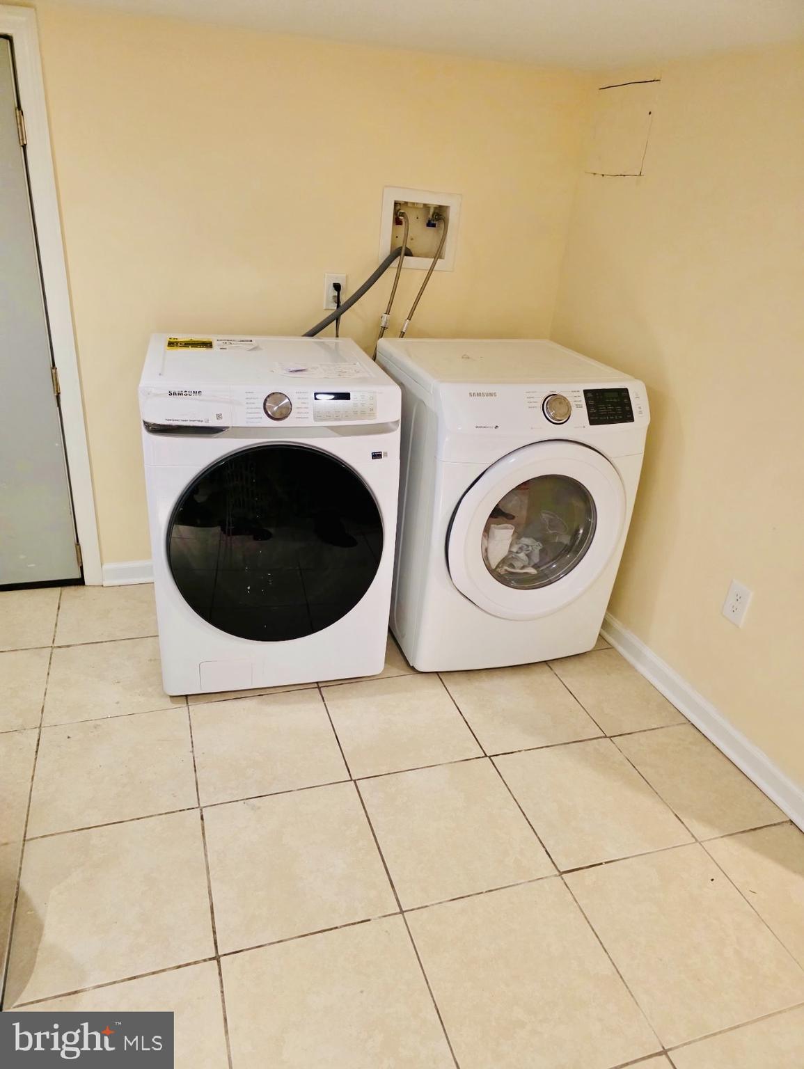 1968 William Street Union, NJ 07083 - Photo 40 of 43 Washer/Dryer