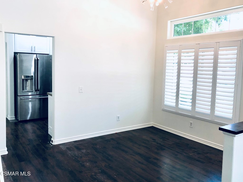 468 Pavarotti Drive Oak Park, CA 91377 - Photo 7 of 15