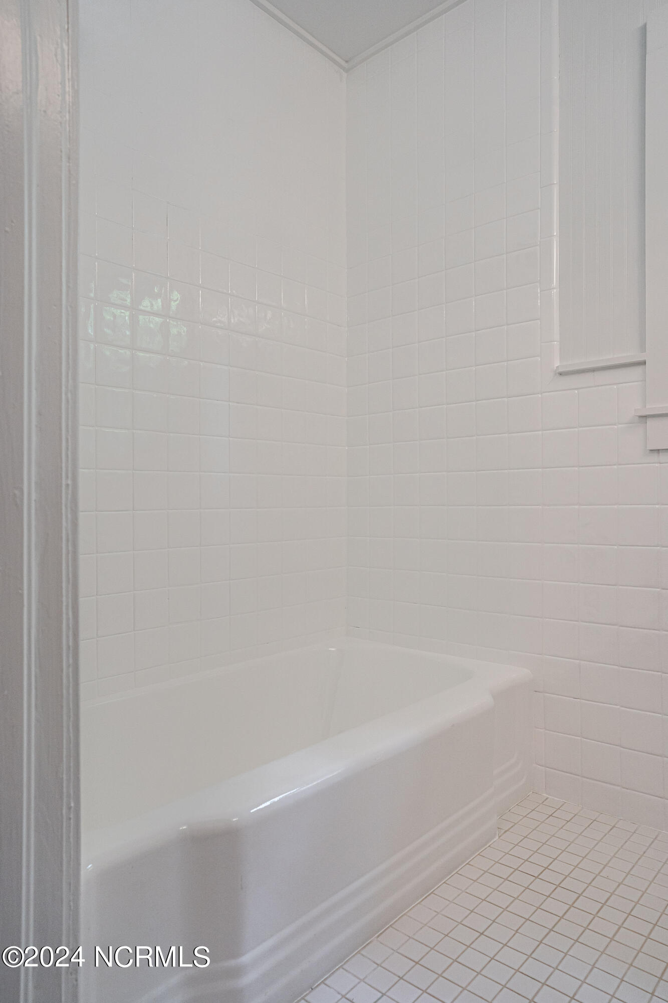 440 South Ridge Street Southern Pines, NC 28387 - Photo 19 of 39 Bathroom