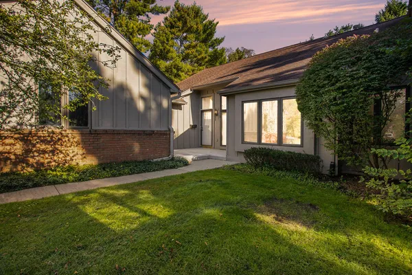 $320,000 | 213 Raintree Circle, Kalamazoo, MI 49006