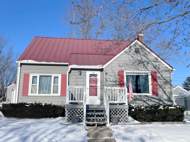 $279,900 | 829 Shear Avenue, Hillsboro, WI 54634