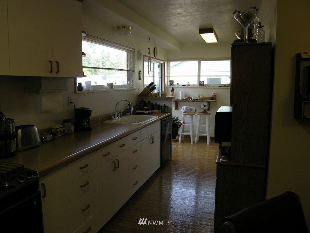 2016 Cherry Street Aberdeen, WA 98520 - Photo 12 of 22 Gallery Image 12