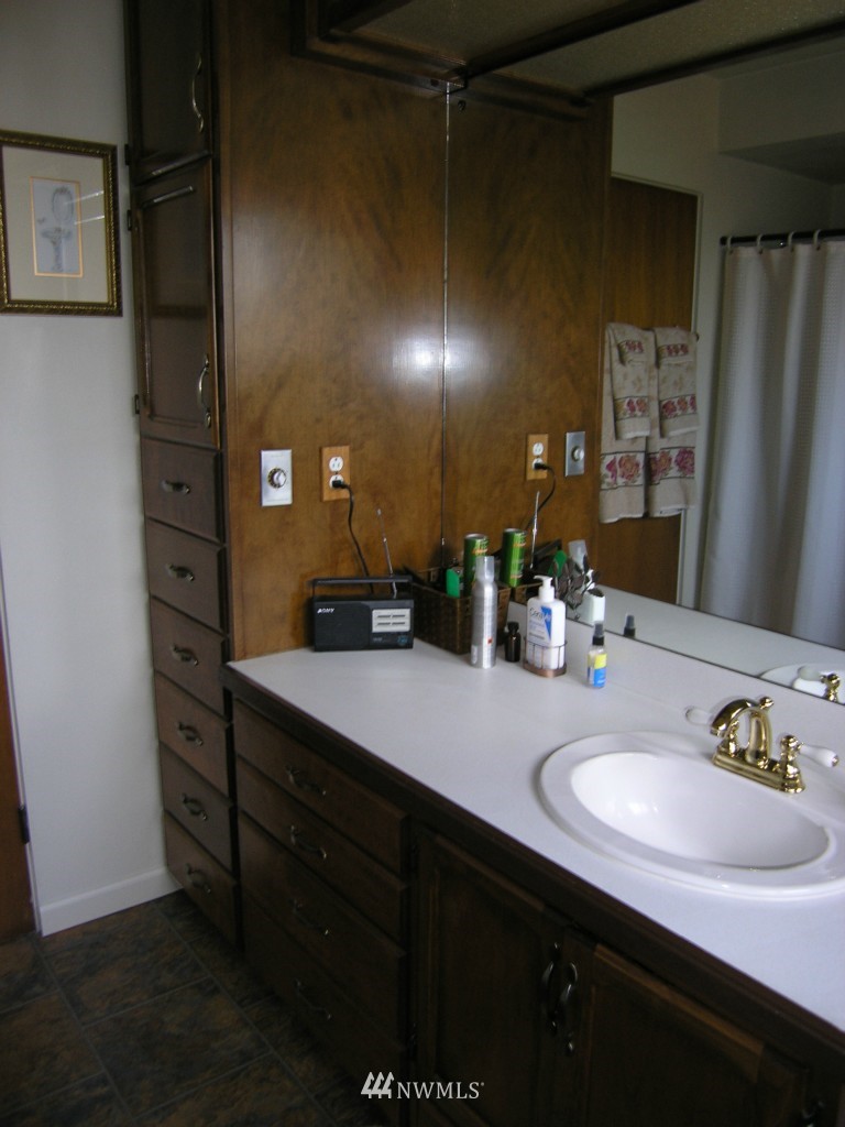 2016 Cherry Street Aberdeen, WA 98520 - Photo 18 of 22 Gallery Image 18
