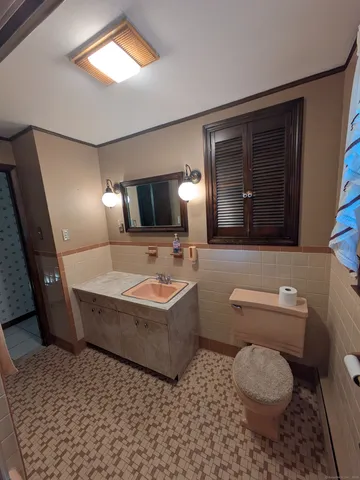 $288,000 | 47 Highlawn Street, Waterbury, CT 06705