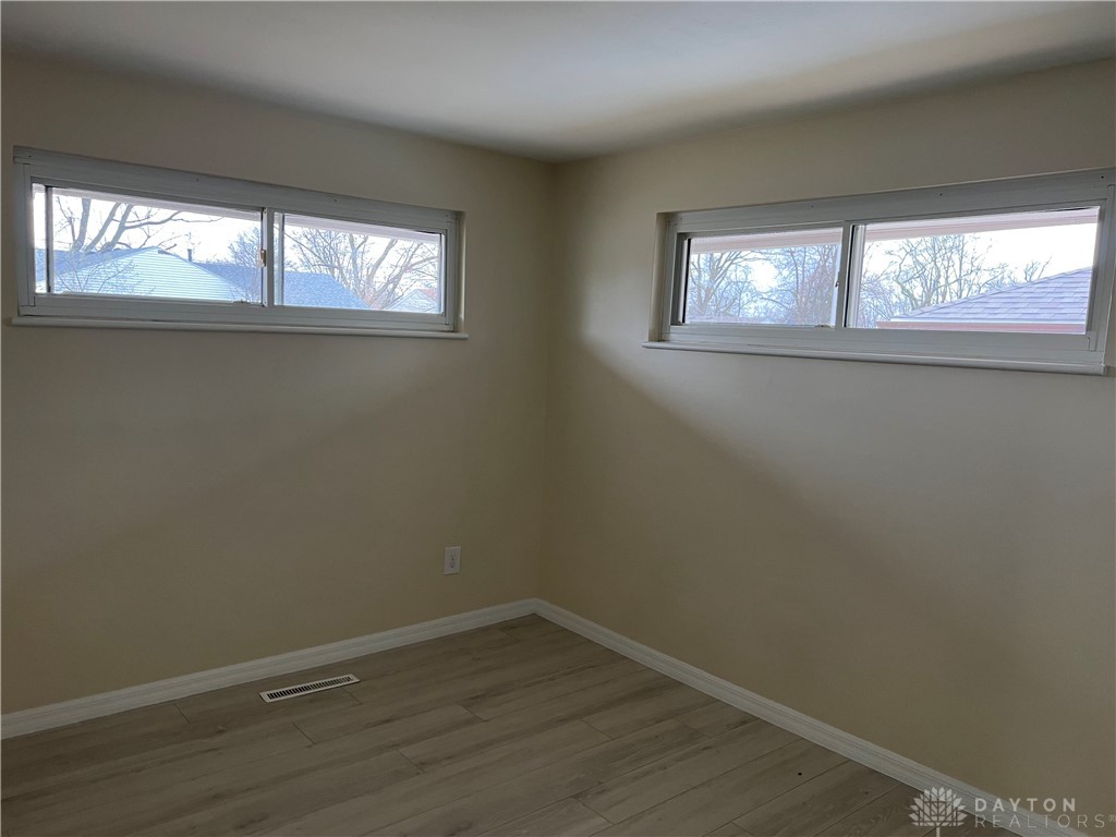 5669 Botkins Road Dayton, OH 45424 - Photo 12 of 23 Gallery Image 12