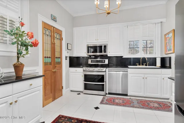 $486,500 | 1208 North Main Street, Tarboro, NC 27886