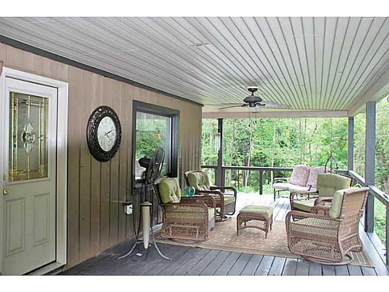 460 Beaver Road Jeannette, PA 15644 - Photo 3 of 25 Patio/Deck.