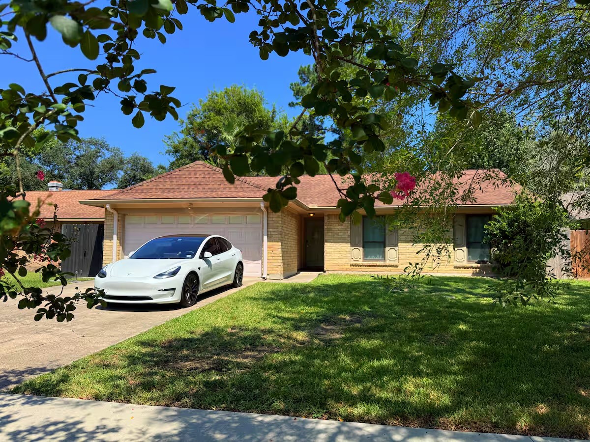9430 Charter Ridge Drive Houston, TX 77070 - Photo 1 of 16