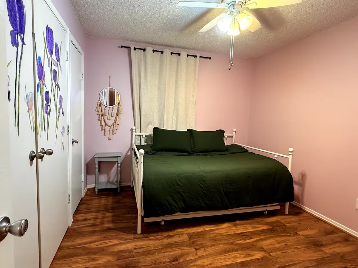 9430 Charter Ridge Drive Houston, TX 77070 - Photo 13 of 16 Bedroom