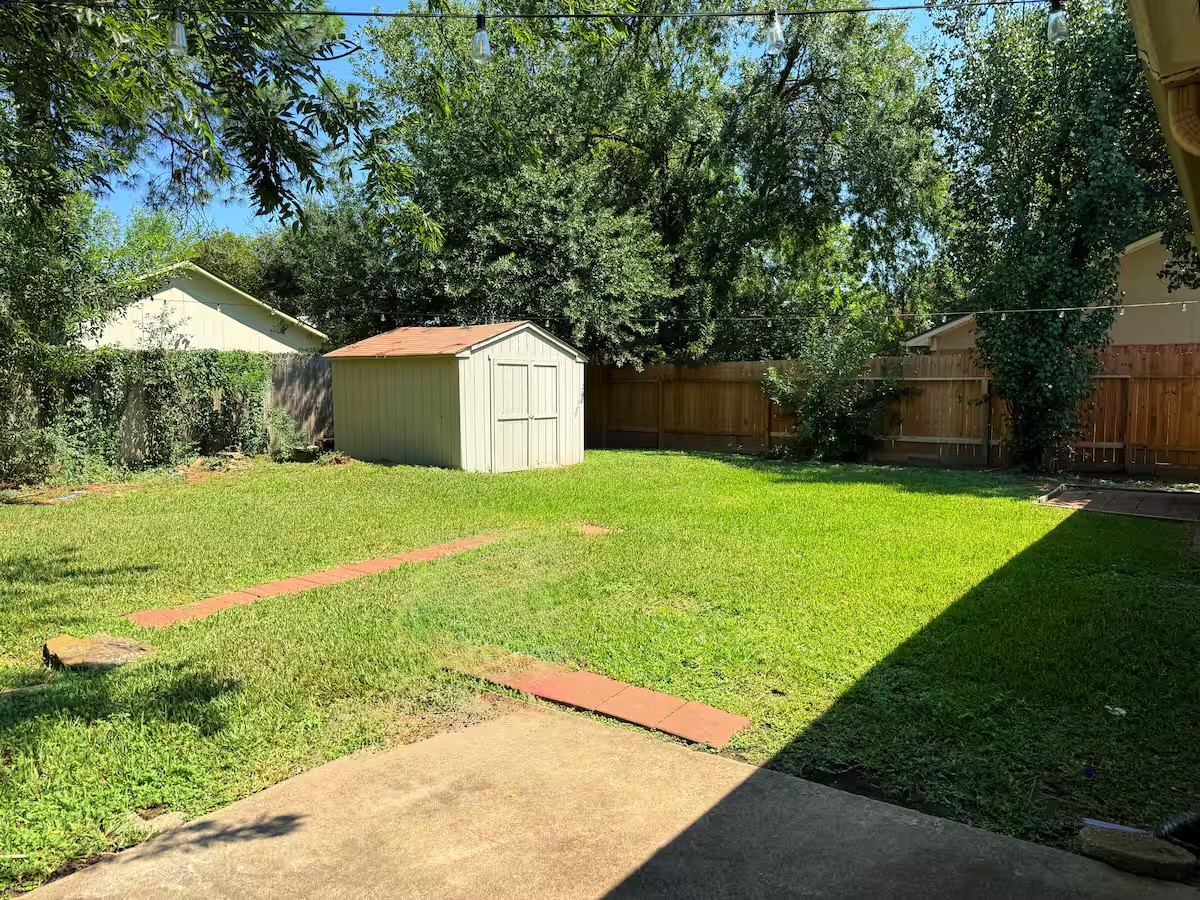 9430 Charter Ridge Drive Houston, TX 77070 - Photo 15 of 16 Backyard