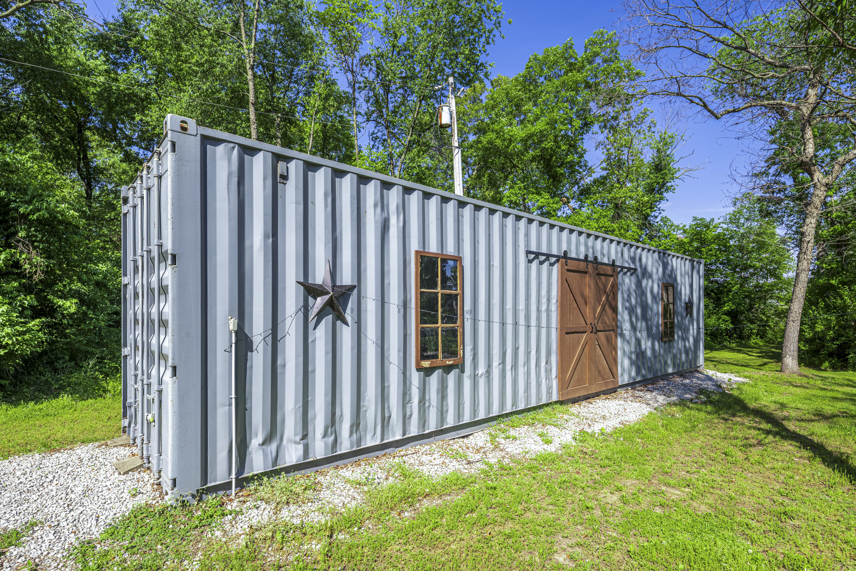 9754 North Charter Road Demotte, IN 46310 - Photo 12 of 76 3000x2001