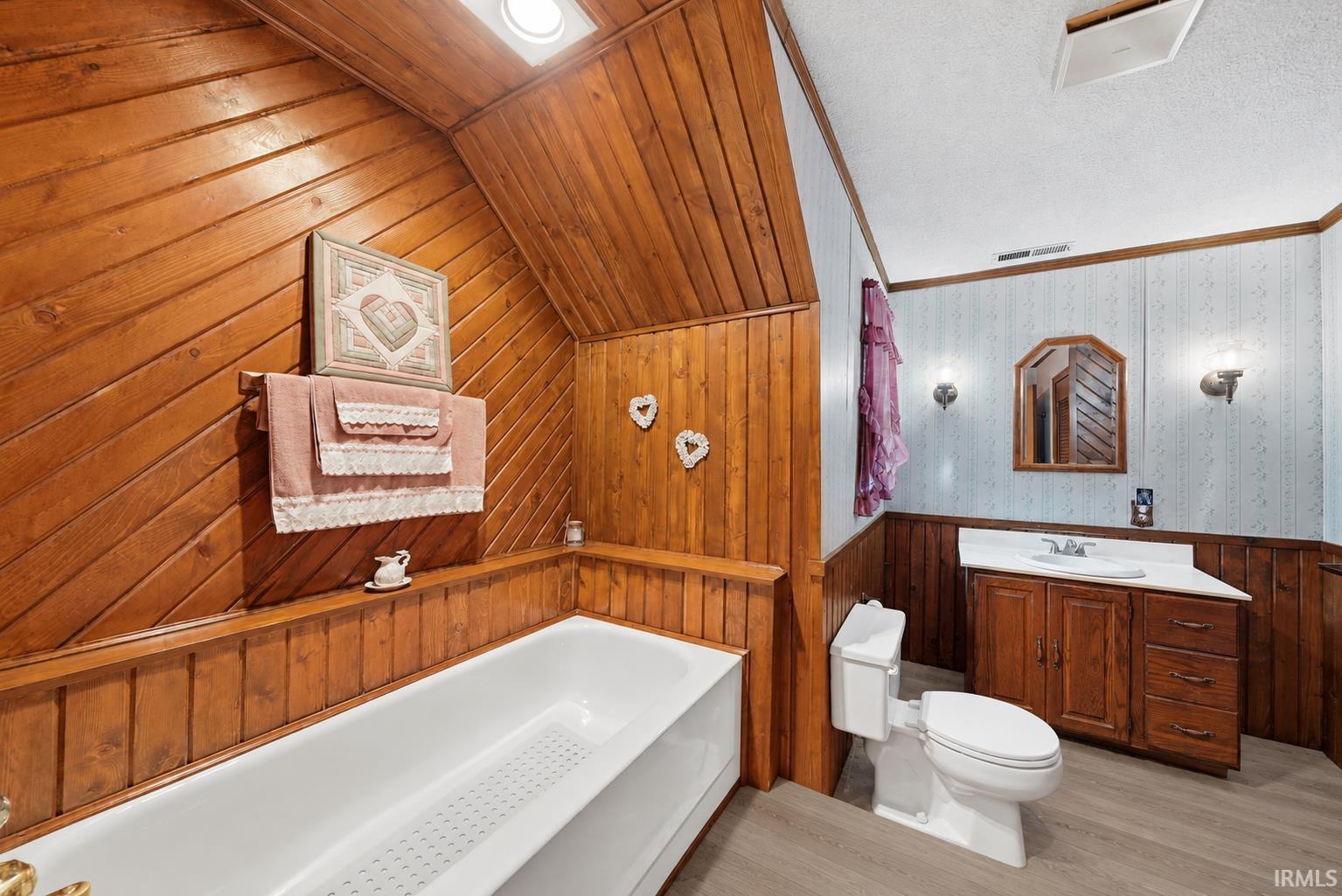 11722 North River Road New Haven, IN 46774 - Photo 22 of 34 Gallery Image 22