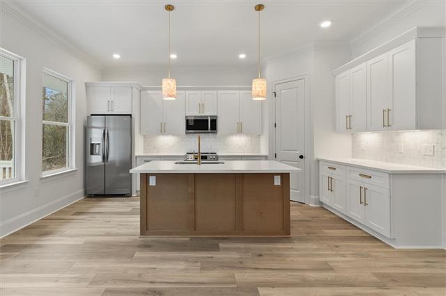 22503 Treadaway Street Mandeville, LA 70471 - Photo 5 of 18