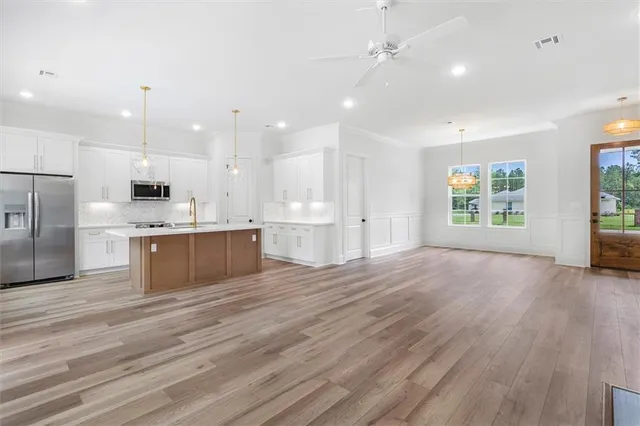 $387,500 | 22503 Treadaway Street, Mandeville, LA 70471