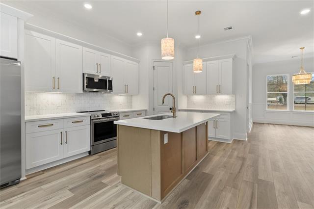 22503 Treadaway Street Mandeville, LA 70471 - Photo 7 of 18