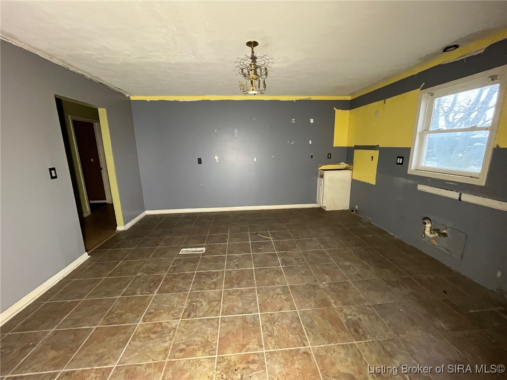 4015 County Rd North 700 West Kokomo, IN 46901 - Photo 8 of 15