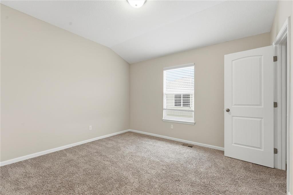 17181 South Kill Creek Road Gardner, KS 66030 - Photo 17 of 25