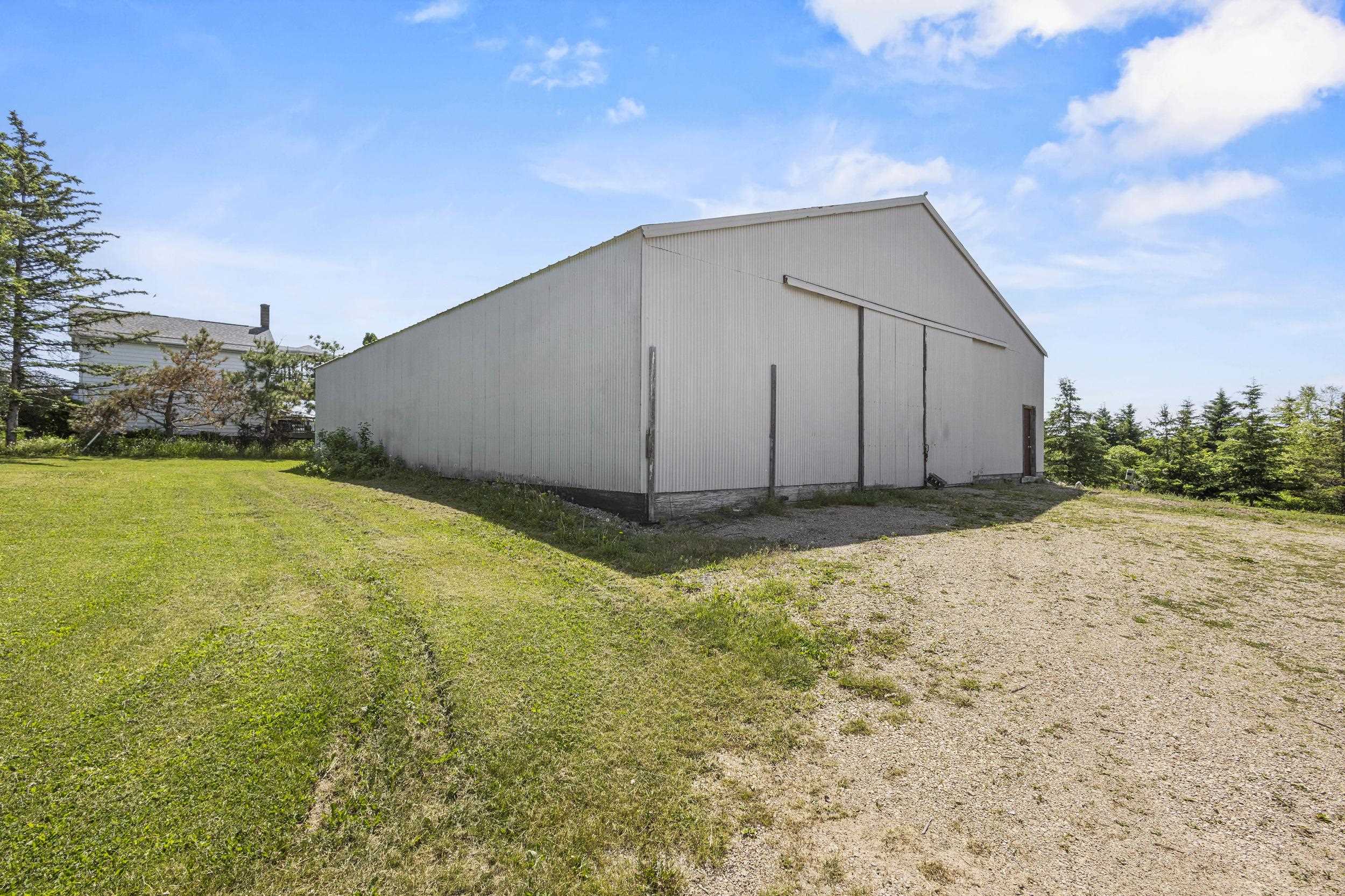 8557 Liberty School Road Omro, WI 54963 - Photo 5 of 14