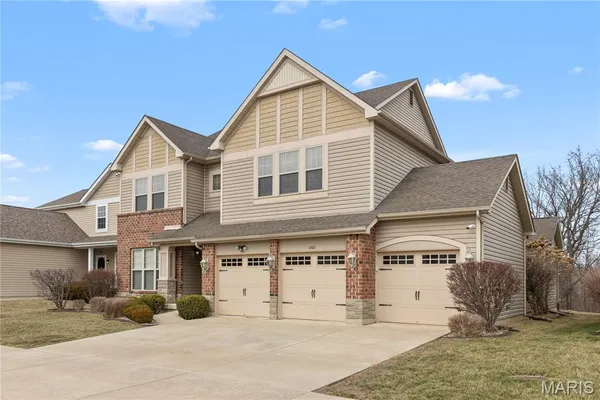 $664,900 | 1802 Sterling Oaks Drive, St. Peters, MO 63376