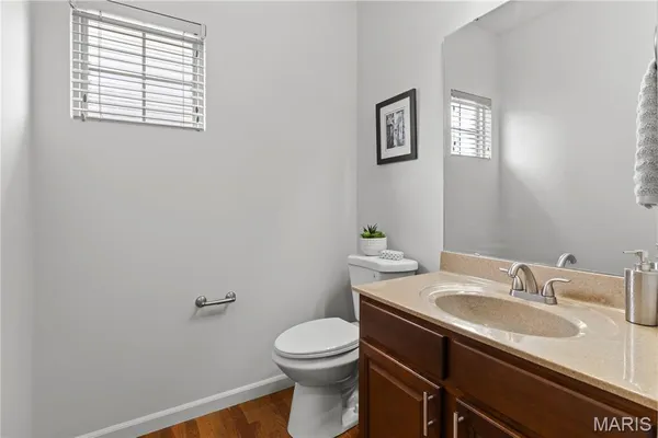 $649,900 | 1802 Sterling Oaks Drive, St. Peters, MO 63376