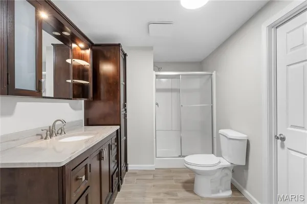 $649,900 | 1802 Sterling Oaks Drive, St. Peters, MO 63376