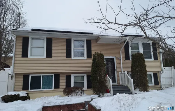 $390,000 | 130 Celentano Drive, Naugatuck, CT 06770